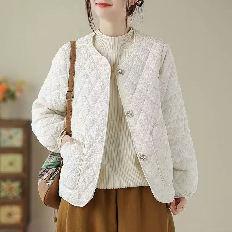 Новый стиль легкого хлопкового пальто с ромбовидным узором для женщин, осенне-зимняя повседневная короткая куртка с длинным рукавом.