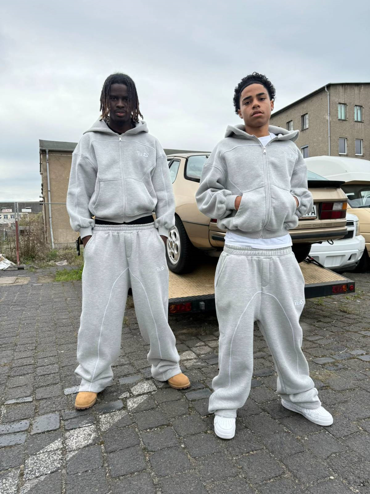 American street fashion sweatshirt 2025 new autumn and winter simple letter embroidery loose zipper casual pants two-piece set
