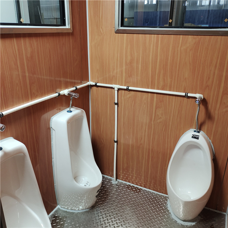 湖北天宏厂家直供柴油改装移动公厕 移动厕所车 男女分隔厕所车