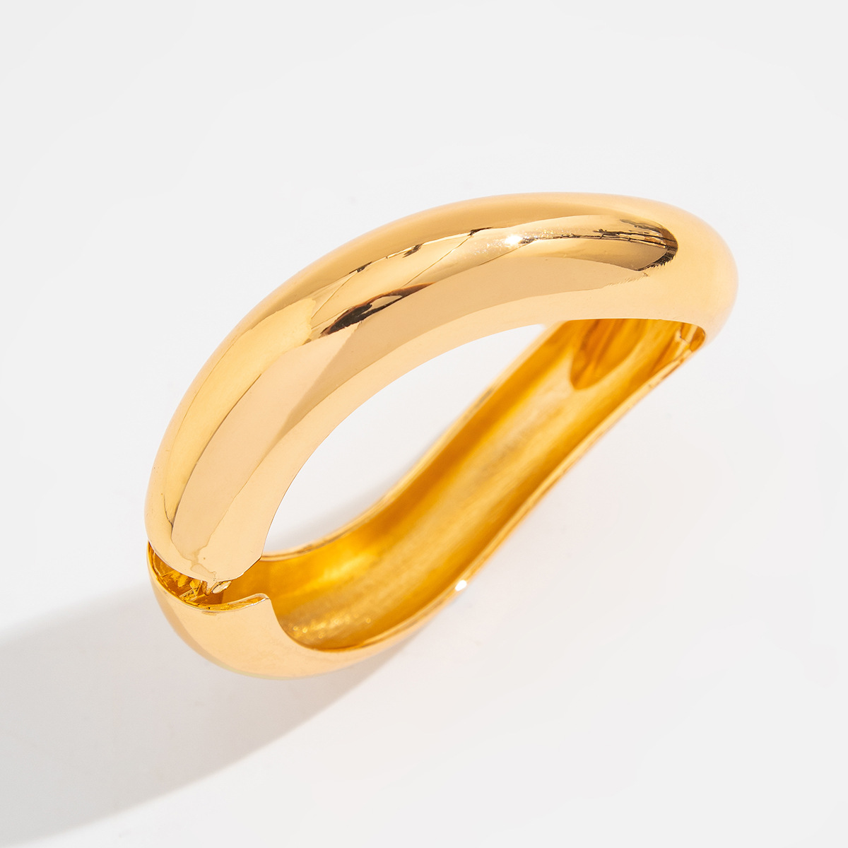 Retro Punk Solid Color Alloy Bangles Wholesale display picture 23