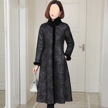 一体中长款羊剪绒外套女冬两面穿水貂毛领皮大衣修身版