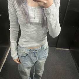 美式复古灰色条纹纽扣领长袖恤女春秋修身打底衫甜辣短款上衣