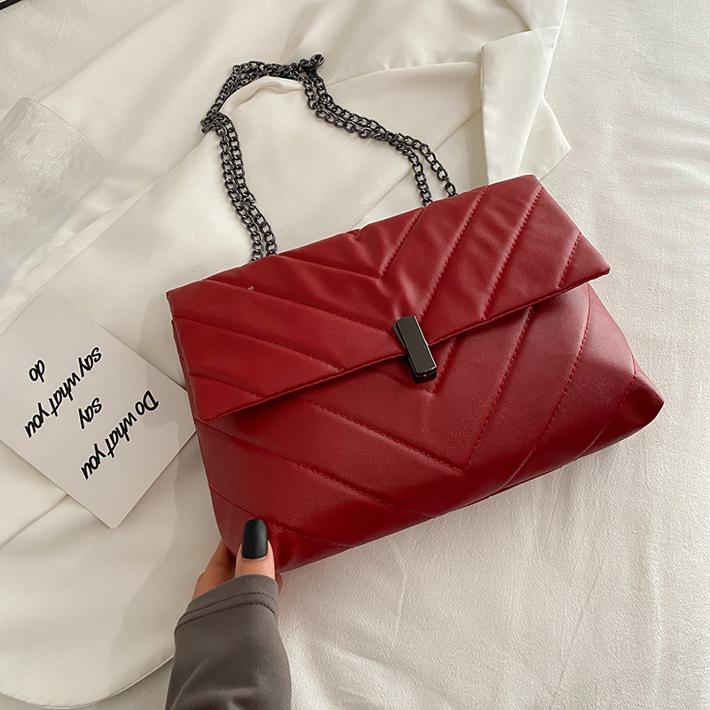 Trend retro fashionable one-shoulder bag with diamond pattern