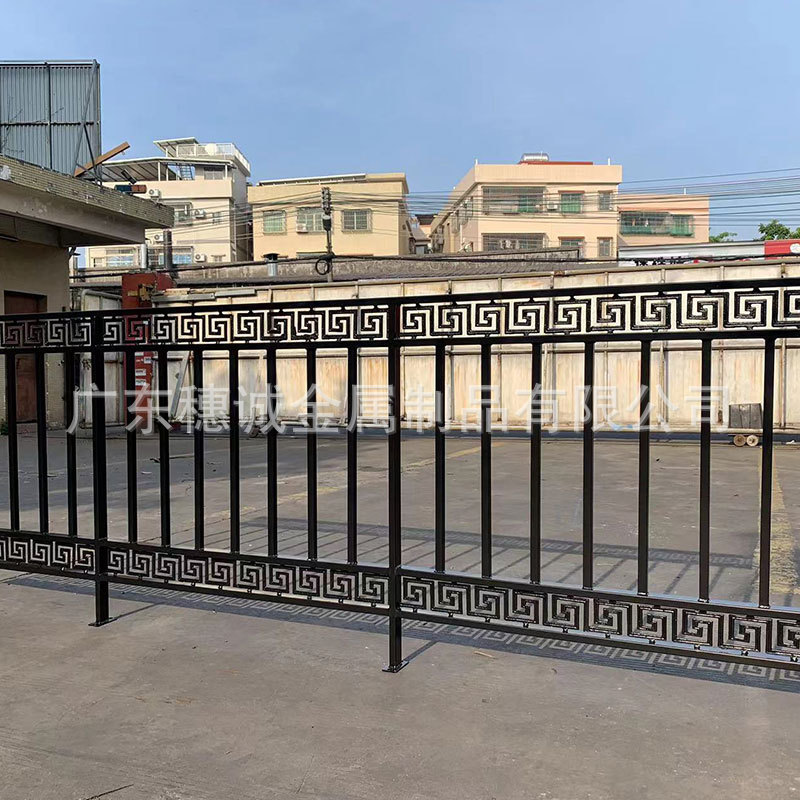 锌钢围栏工地厂区户外防护锌钢围墙护栏别墅庭院小区铁艺防护栏