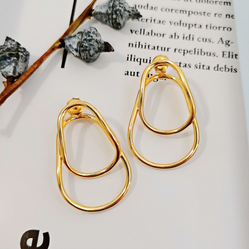 轻奢极简风通体S925银耳钉质感超好波浪流线型镂空大耳钉小众个性