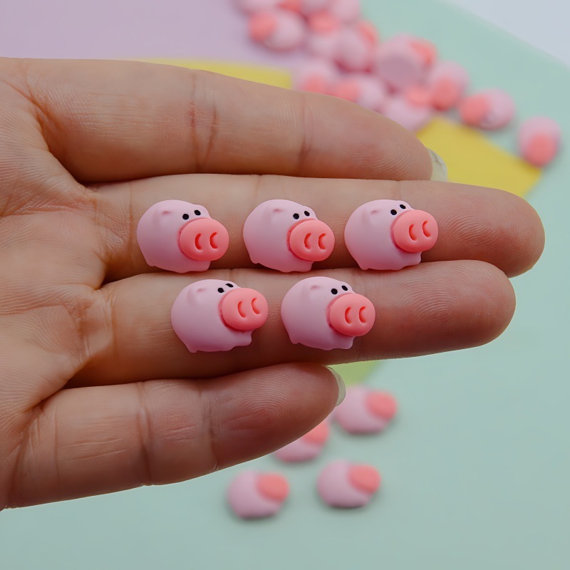 卡通粉色小猪diy美甲穿戴甲服饰奶油胶手机壳树脂饰品配件贴片