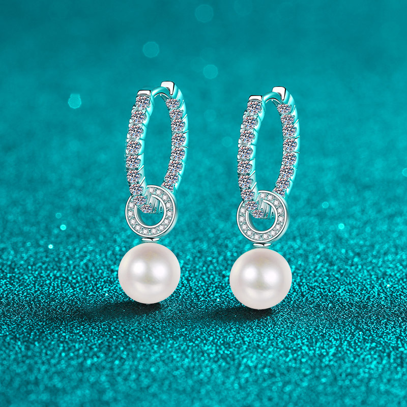 Orecchini a cerchio in moissanite colore d e perle d'acqua dolce_voghion.com