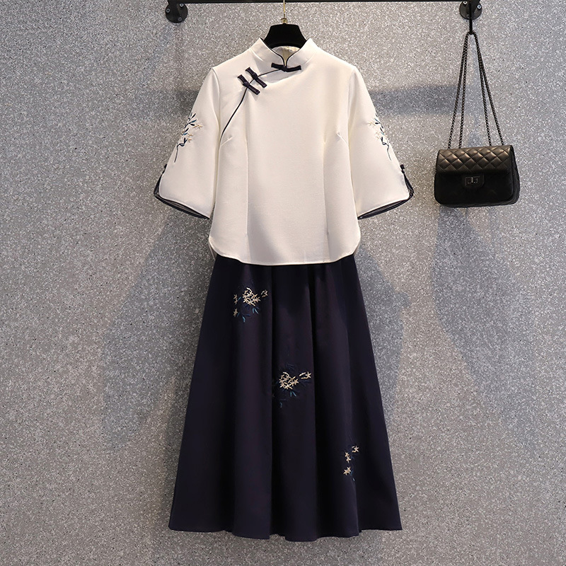 Retro ethnic style modified stand-up collar Tang suit cheongsam embroidered top Chinese literary style elastic waist versatile skirt set for women