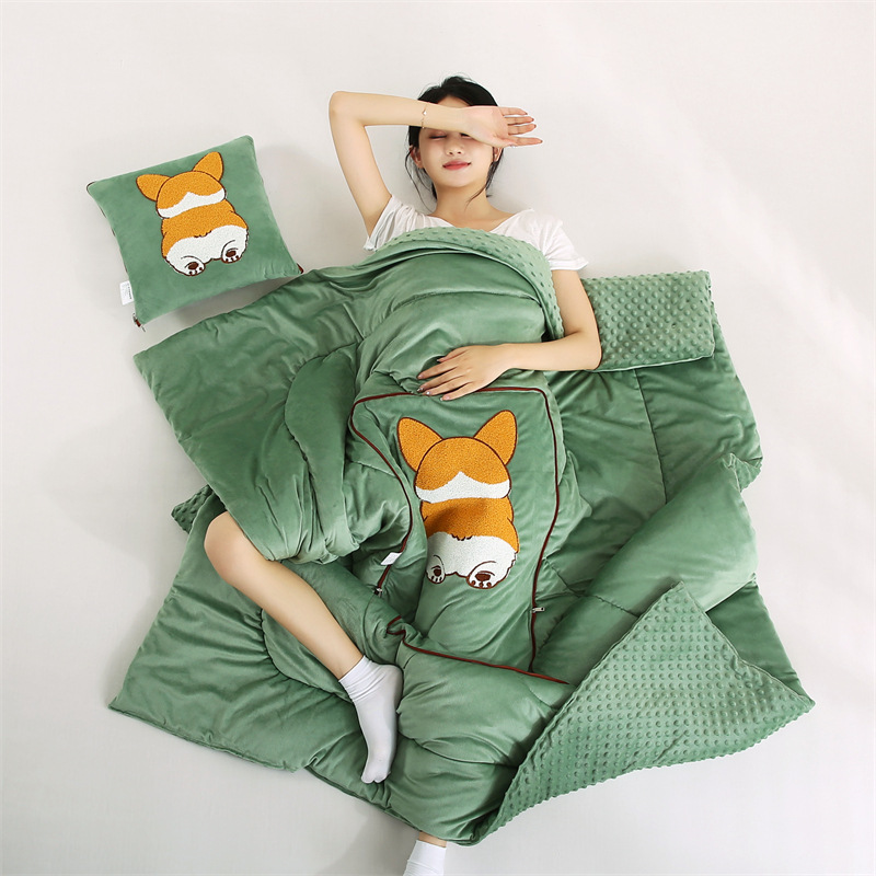 多功能二合一水晶绒抱枕被子加厚卡通AB版豆豆绒抱枕被一件代发|ru