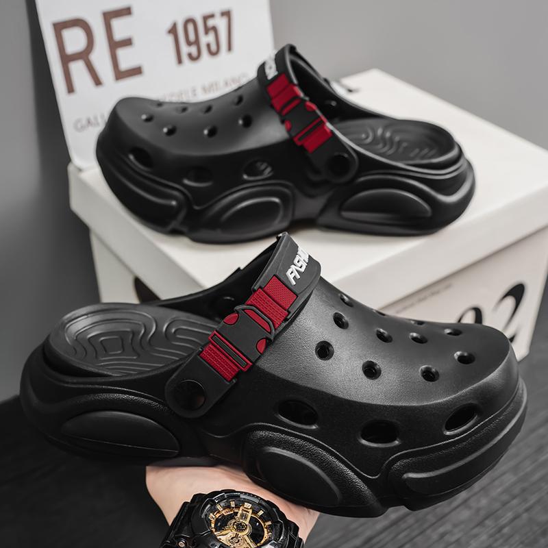 2025 New Style Summer Clogs for Men, Large Size Outer Wear Beach Shoes, Toe-Toe Sandals and Slippers That Feel Breathable When You Step on Shit 2025 New Style Summer Clogs for Men, Large Size Outer Wear Beach Shoes, Toe-Toe Sandals and Slippers That Feel Breathable When You Step on Shit