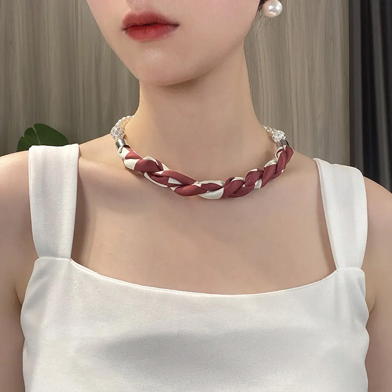 더블 마그네틱 버클 비즈 체인/버건디 체크 길이 45cm