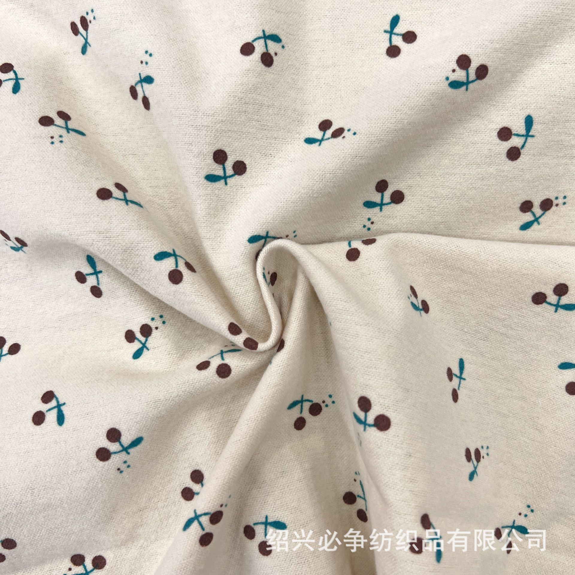 全棉印花磨毛布料可爱小清新秋冬咖樱桃法兰绒童装时装连衣裙面料