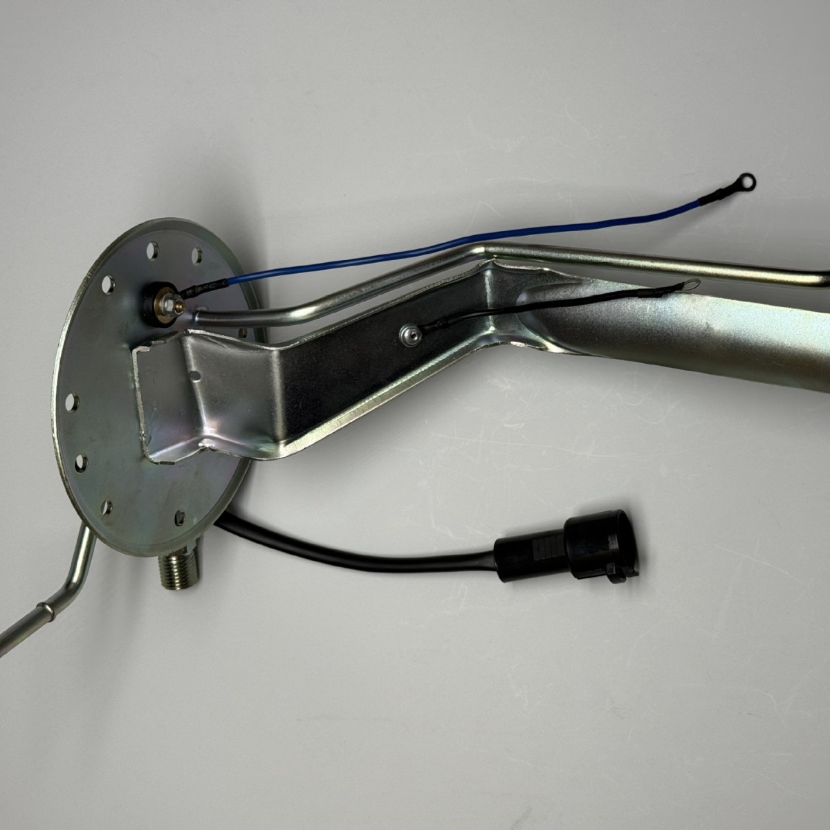 Fuel Pump Bracket Assembly Assembly 23206-35180 Is Suitable for Toyota Pickup 4Runner