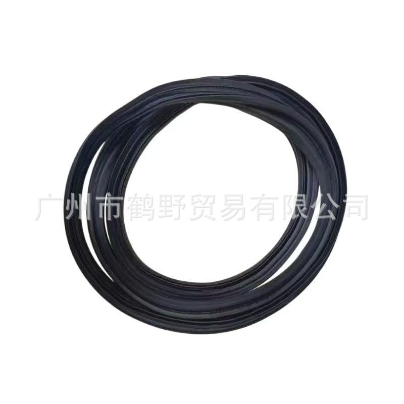 67881-0R020 67881-0R040 67881-0R070 Suitable for Rav4 Tailgate Sealing Strip