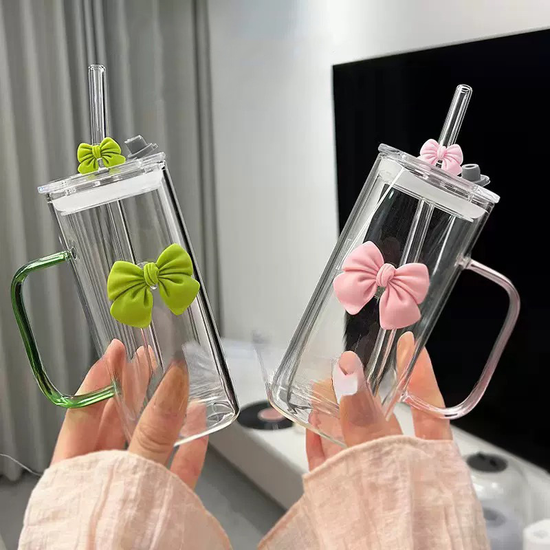 Ins-style square bow glass cup with handle, high aesthetic value, heat-resistant, cute fairy pink straw water cup