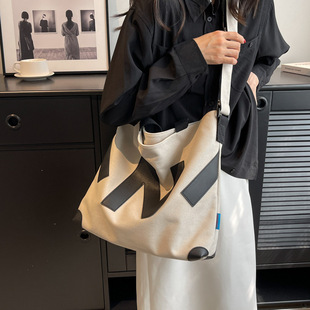 �S�����l�¿�r��Ůʿ������������������ٴ�����e�μ�б���