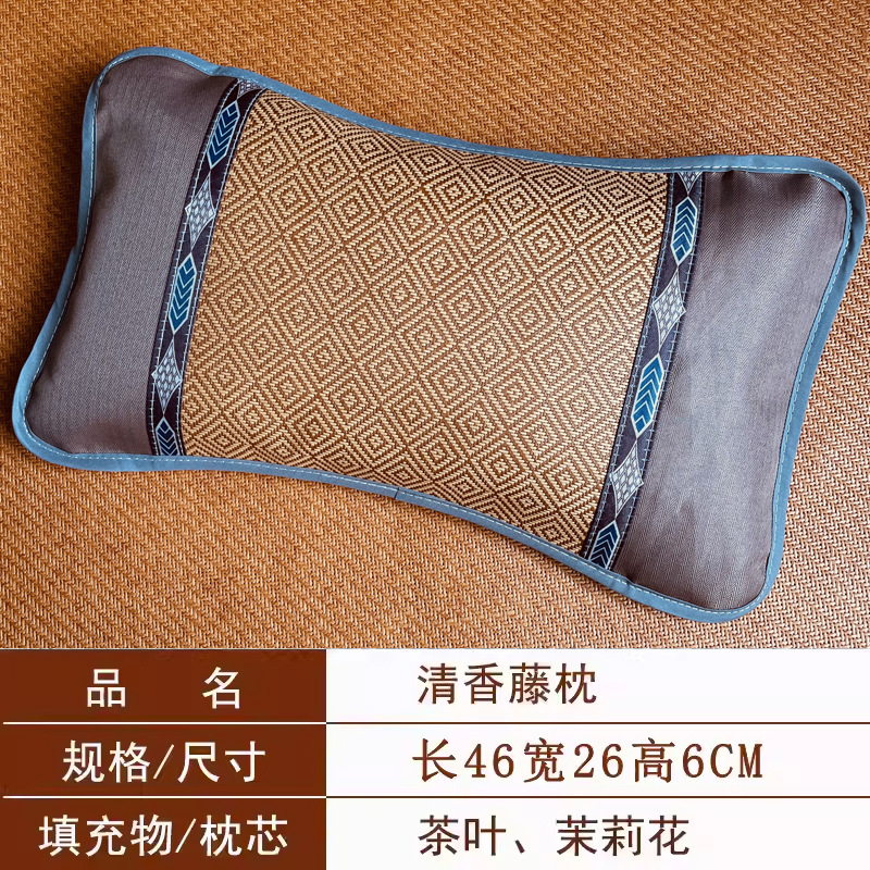 夏の冷たい枕のお茶のジャスミンは一人で昼寝をします。|undefined