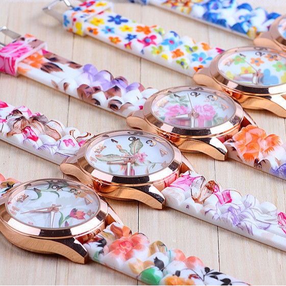 Foreign trade classic Geneva fashion printing watch trend personalized flower color printing watch quartz stone ladies watch