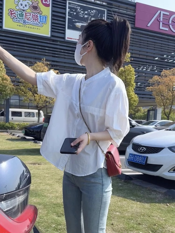 小さめラウンドネック半袖シャツ2025夏シンプル万能ルーズシャツ万能カバー韓国風半袖トップストレンド|undefined