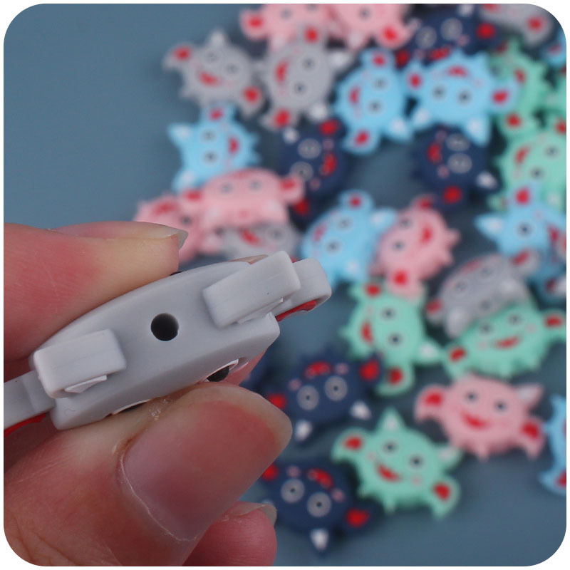 Nuevo bebé de dibujos animados animal murciélago mordedor cuentas creativas DIY bebé chupete cadena molar accesorios de silicona