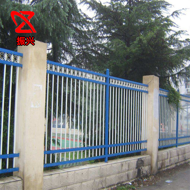 喷塑锌钢护栏 冲孔式热镀锌护栏 锌钢栅栏小区插拔绿化护栏围栏
