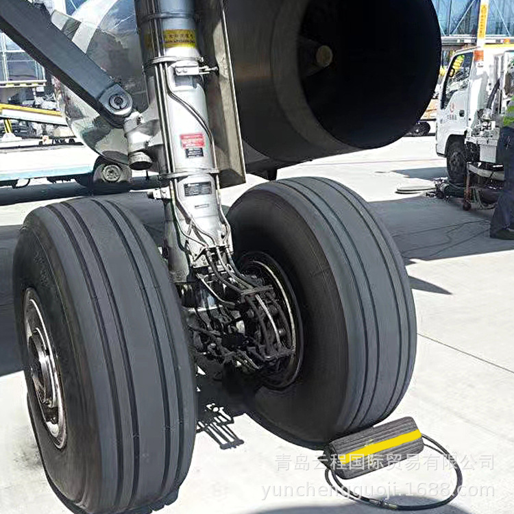 飞机橡胶用轮挡机场用止退器防滑橡胶块量大从优长度可调节