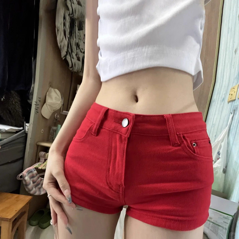 Sexy Red Straight-Leg Denim Shorts for Petite Women, Summer American-Style High-Waisted Tight-Fitting Versatile Casual Hot Pants