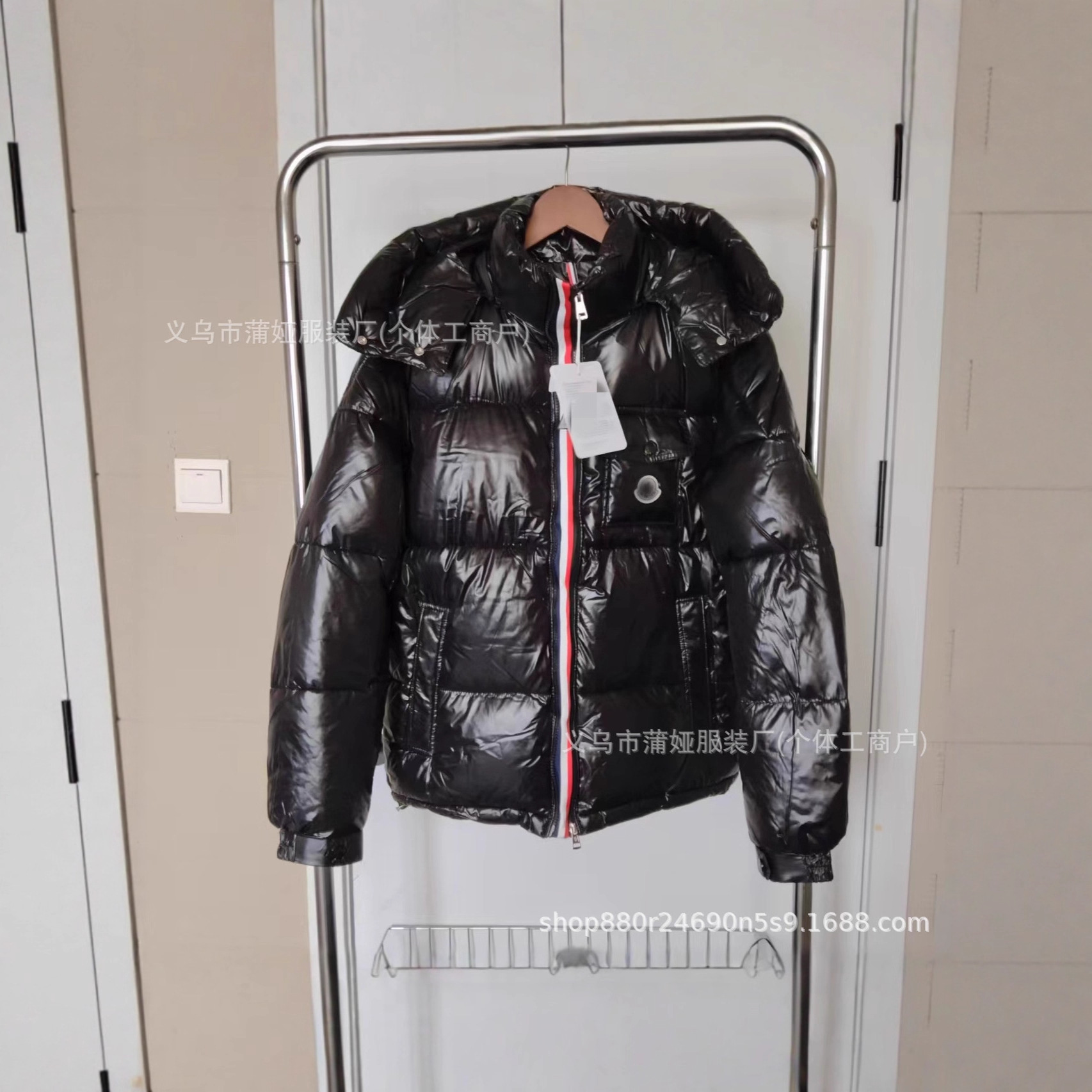 Cross-Border Winter Men's down Jacket with Medal Patch, Thickened Outdoor Windproof and Warm Couple's Cold-Proof Women's Jacket