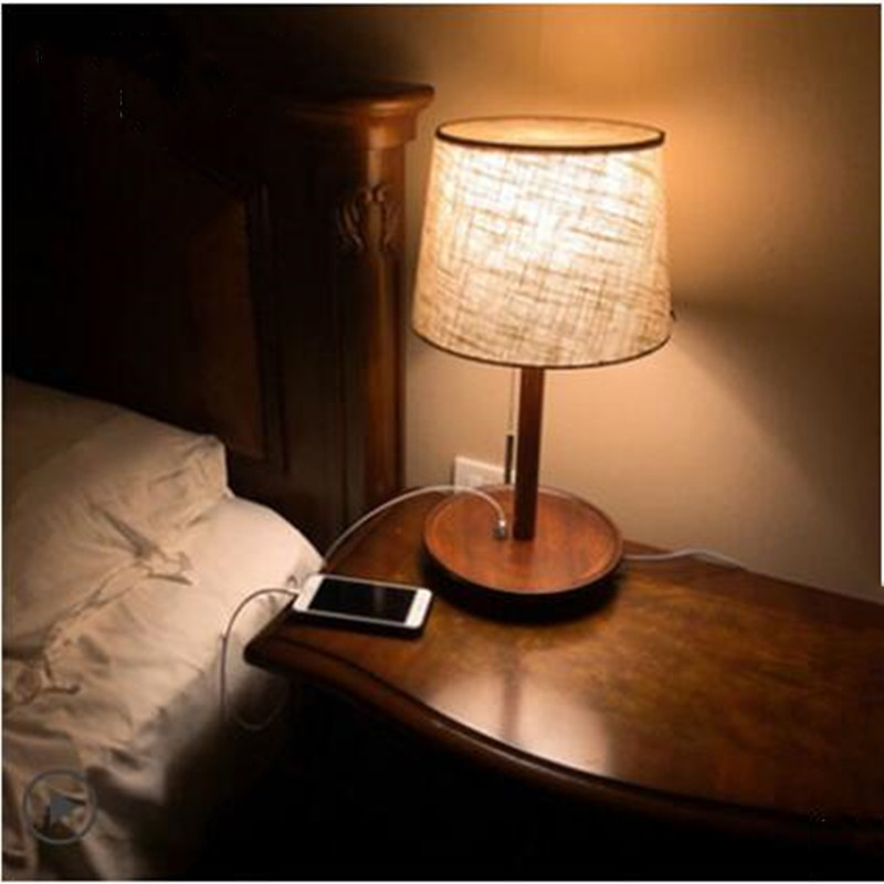 Simple Solid Wood Wireless Charging Table Lamp Nordic Decoration Bedroom Bedside Lamp Creative Warm Wedding Atmosphere Night Light Simple Solid Wood Wireless Charging Table Lamp Nordic Decoration Bedroom Bedside Lamp Creative Warm Wedding Atmosphere Night Light