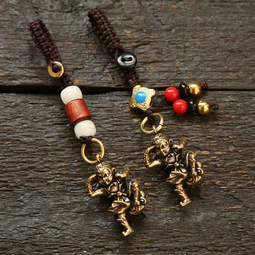 Brass Sun Wukong key chain pendant Monkey King Monkey King car key men's and women's bag pendant