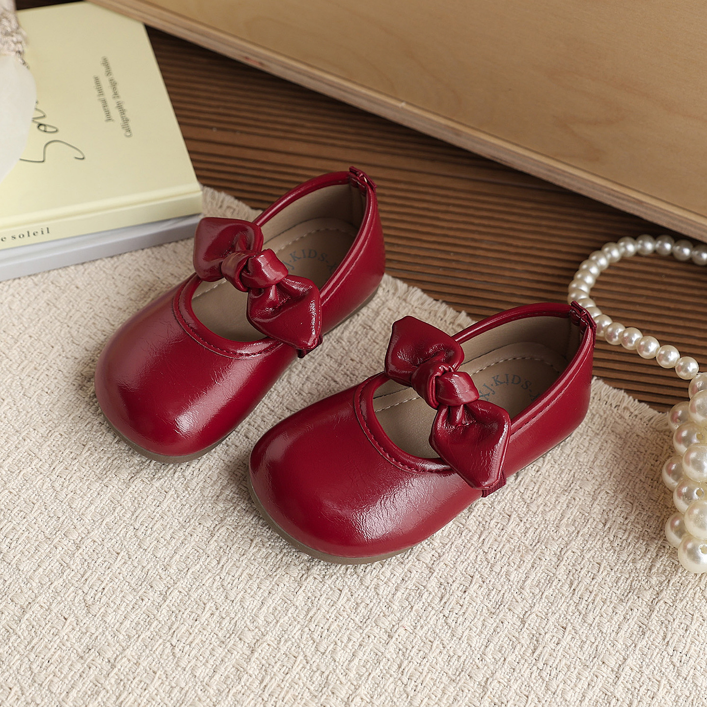 Koreanische Mädchenschuhe aus rotem Leder, Frühling/Herbst, Kinder-Mokassins, modische Babyschuhe mit flachem Schaft_voghion.com