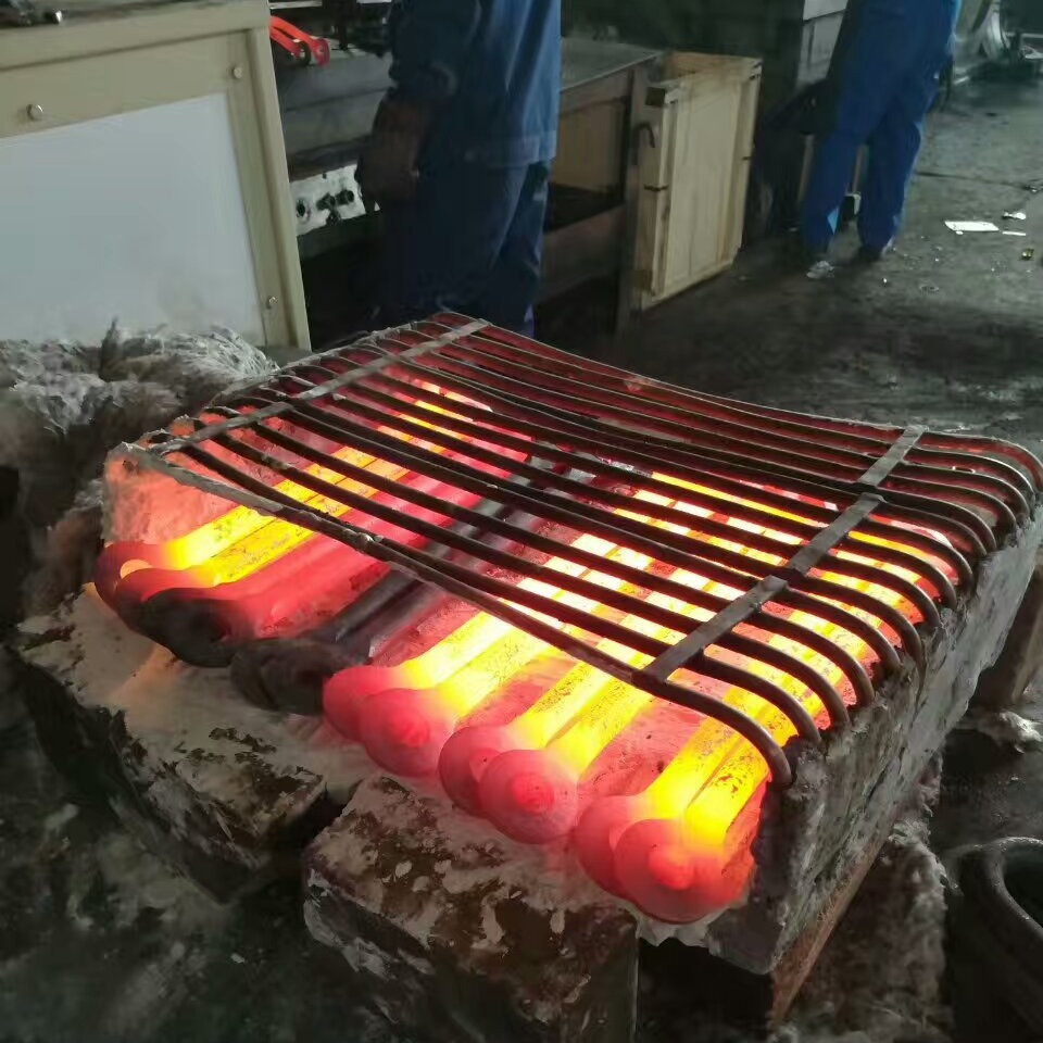 履带铁齿热锻加热设备（80KW）