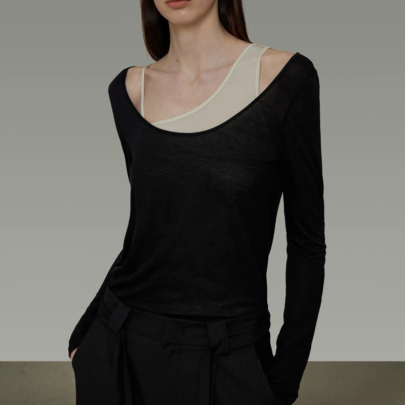 Unspoke Asymmetrical Knitwear Women's 2025 Autum New Slimming Look and High-End Two-Piece Top