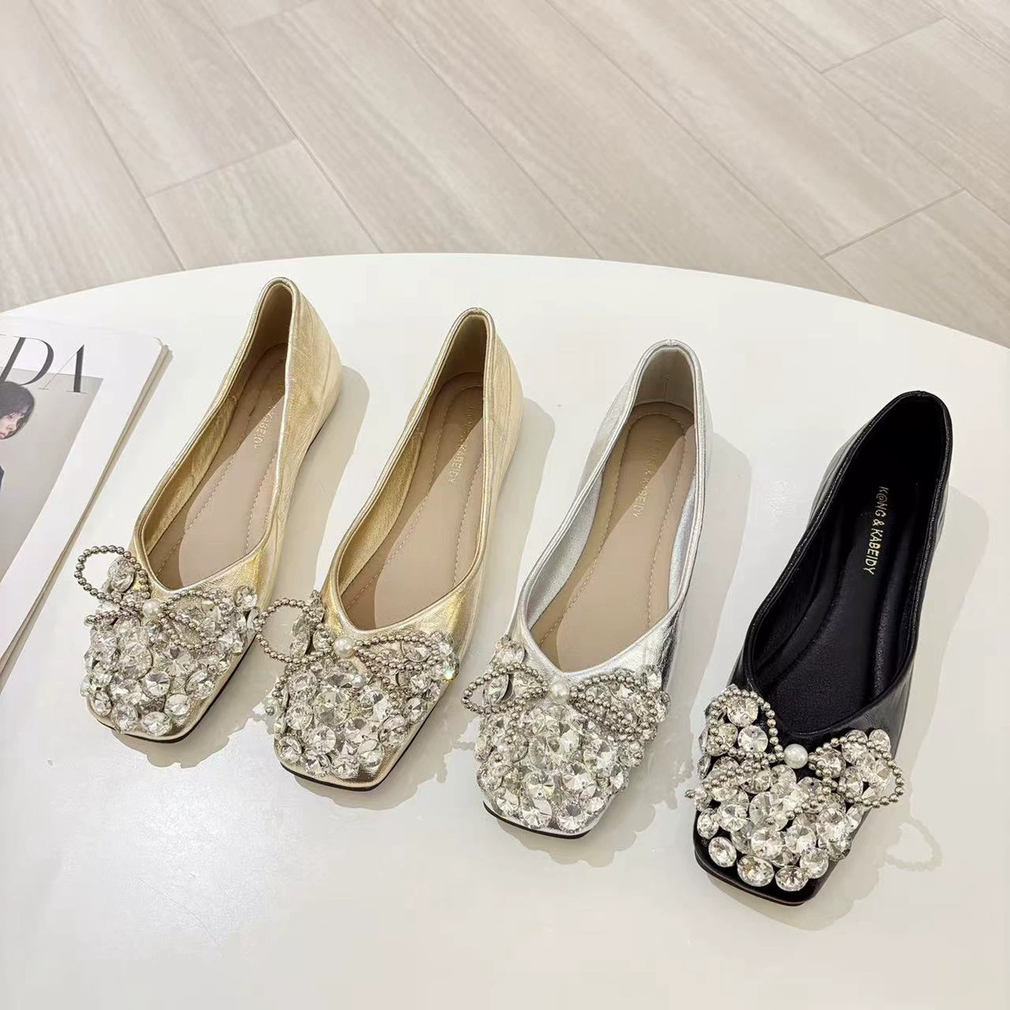 Версия из овчины ~ весна-осень 2025, новый стиль, женские туфли на плоской подошве со стразами и неглубоким бантом, туфли на плоской подошве с внутренним увеличением, туфли большого размера