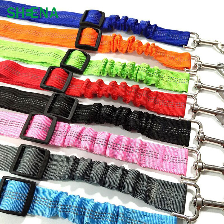 Cinturón de seguridad del coche del perro cinta reflectante cuerda de seguridad cuerda telescópica elástica nueva cuerda del gato del coche del animal doméstico