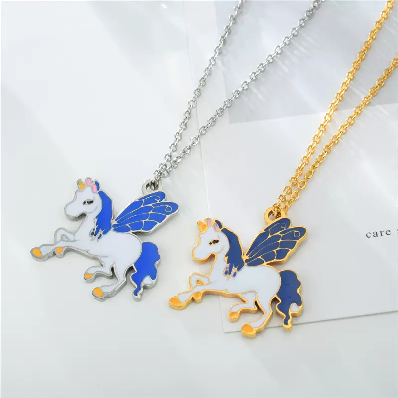 跨境新款日韩吊坠欧美不锈钢项链彩色小马情侣饰品厂家批发