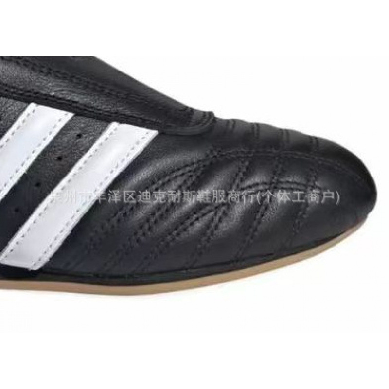 Zapatos de Putian, versión alta Samba, diseño original, Año de la Serpiente, zapatillas versátiles de suela gruesa que aumentan la altura, de color rojo para el campus, modernas y versátiles.