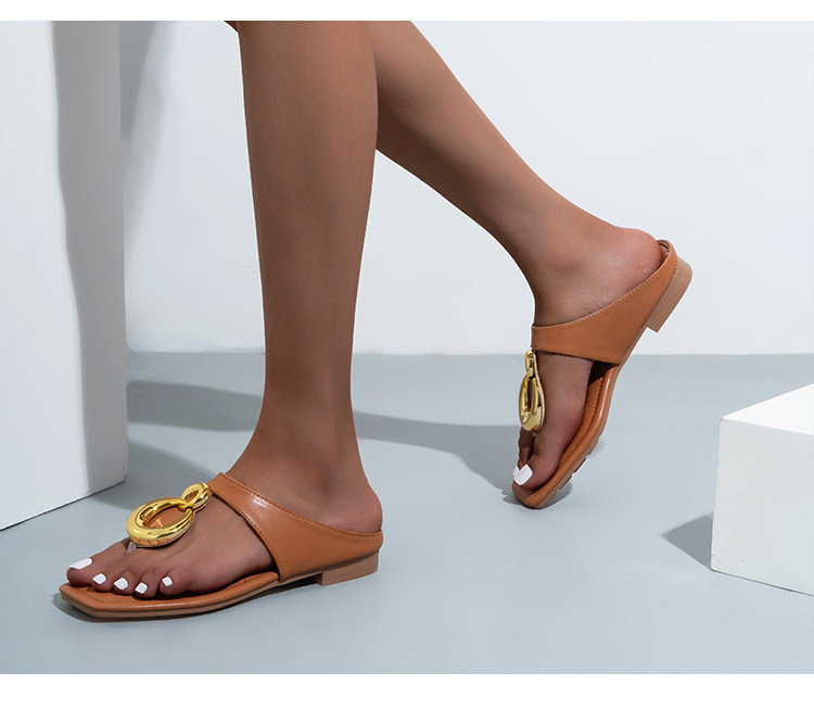 Women Flip Flops New Casual Flat Slippers Female Slides Versatile Square Head Hollow Ladies Sandals_voghion.com