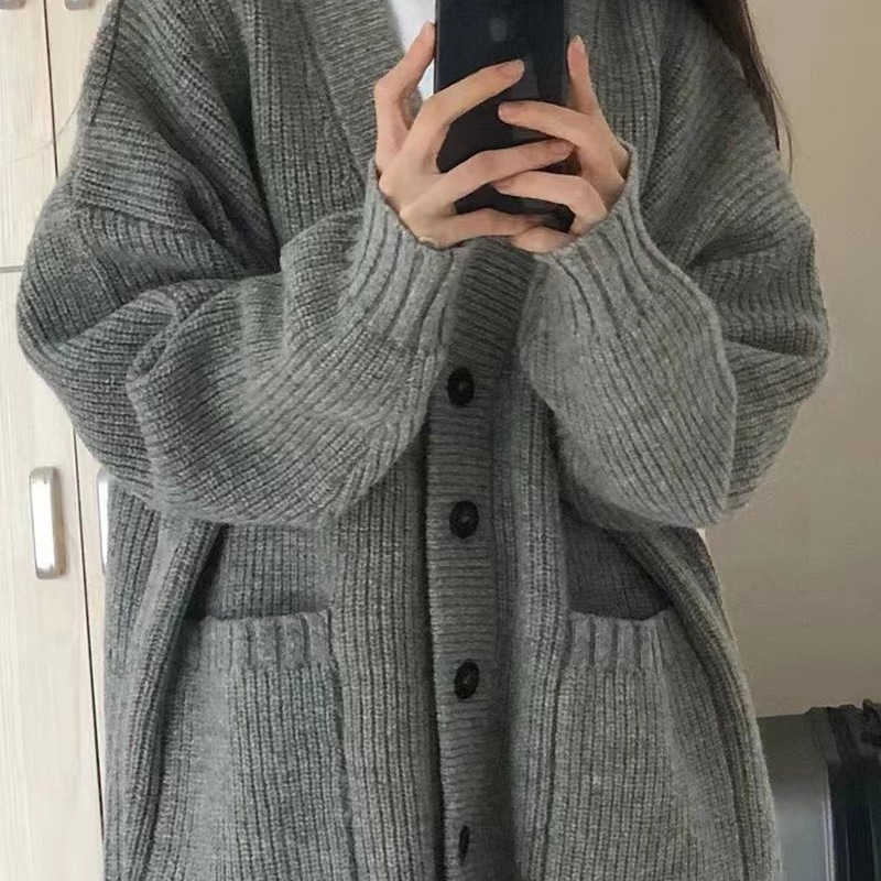 外搭秋冬中长款毛衣穿搭奶系灰色针织开衫外穿复古外套女春秋慵懒|undefined