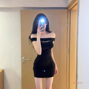 ��ʽ�͹ż����Lһ�ּ��B��ȹŮ�ļ��¿��OӋ��С�������@�ݰ���ȹ