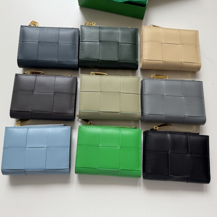 Leather Cowhide Wallet Short Large Rhomboid I Woven Wallet Zipper Coin Purse Women's Folding Short Wallet Small Wallet Leather Cowhide Wallet Short Large Rhomboid I Woven Wallet Zipper Coin Purse Women's Folding Short Wallet Small Wallet