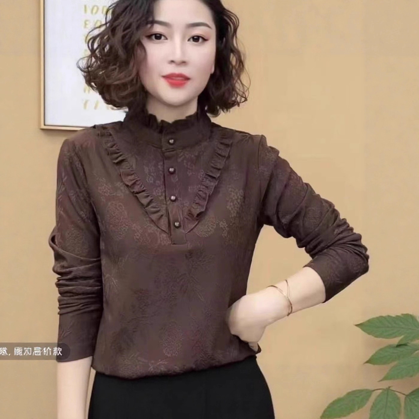 秋冬新款复古提花薄绒保暖长袖T恤中年妈妈装洋气立领打底衫上衣