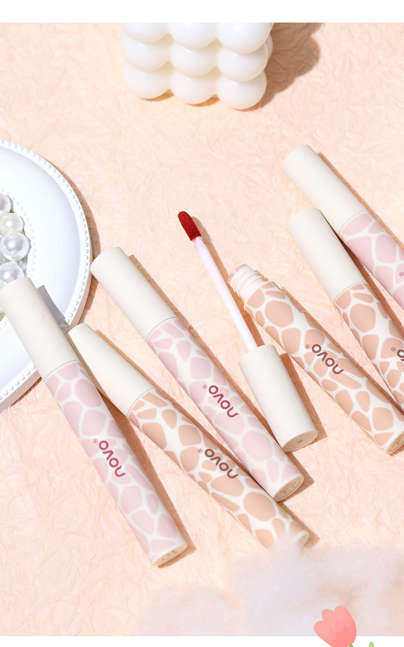 NOVO Water mist lip gloss and lip gloss matte finish, waterproof, non-fading, non-stick to cups, students can look fair and rosy without makeup in daily life undefined