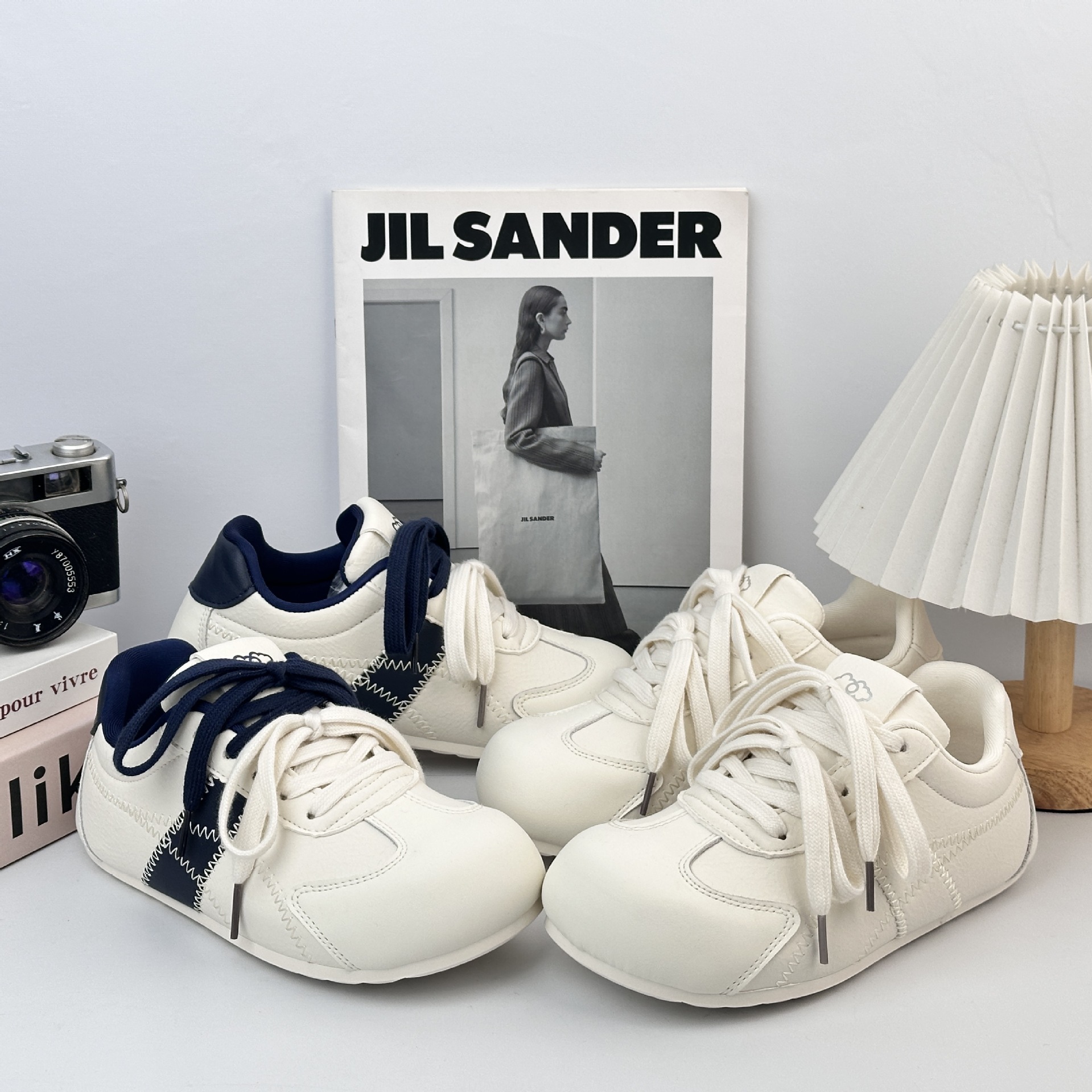 YUANBO retro zapatos de entrenamiento alemán para niños y niñas 2025 nuevos zapatos blancos de suela gruesa para estudiantes zapatos deportivos casuales