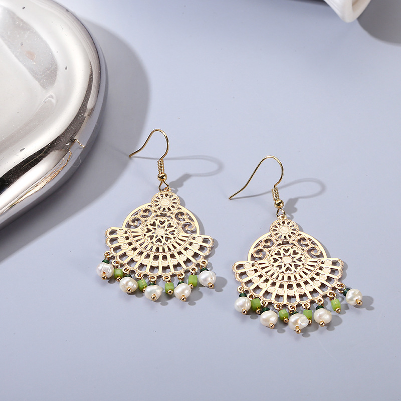 Girocollo di perle barocche placcato oro gioiello elegante_voghion.com