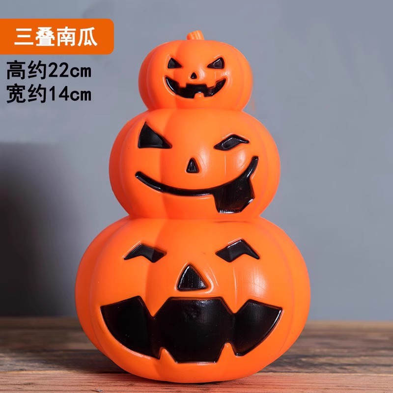 Triple pila de lámparas de calabaza