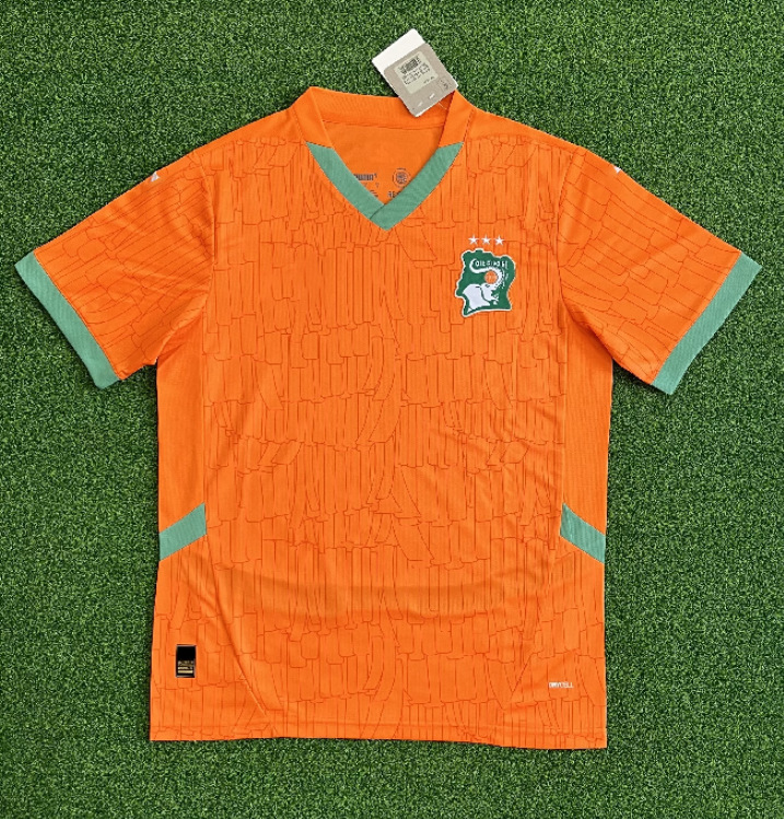 25 - 26 costa de marfil naranja