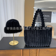 批发ins秋冬新款简约大托特包通勤时尚单肩腋下竖条纹毛毛包包