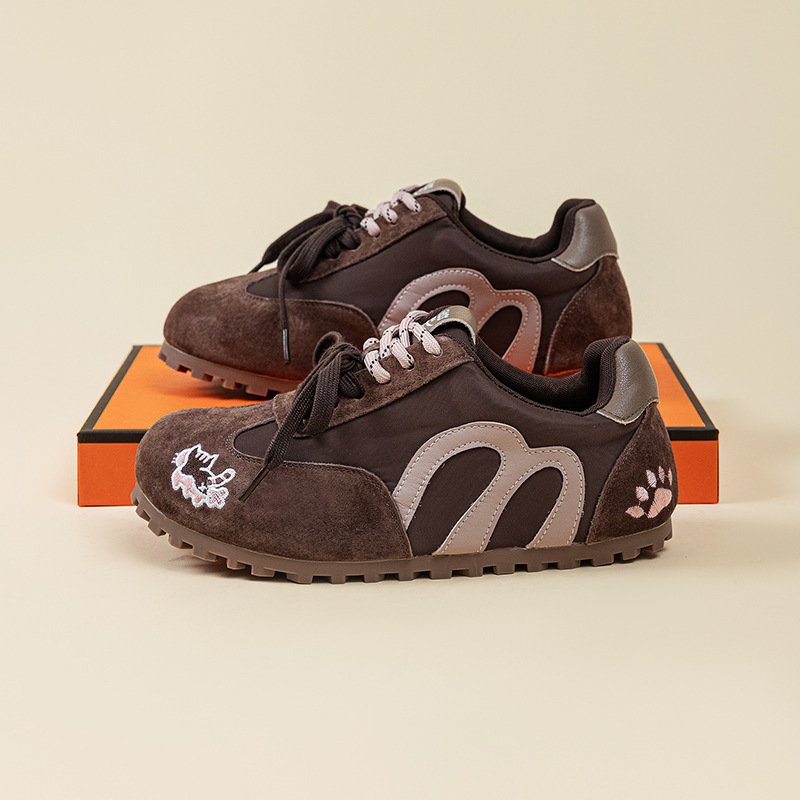 308-5秋季新款真皮刺绣平底德训鞋女款休闲百搭阿甘鞋板鞋女现货