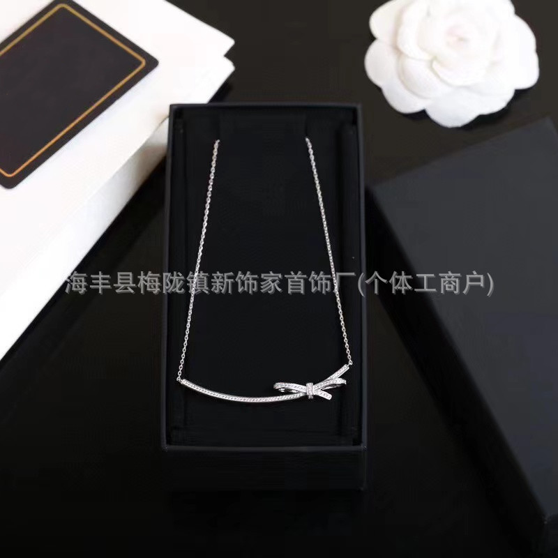 목걸이 107